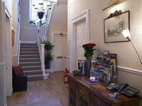 Kingsburgh House Apartment Edinburgh 0*,  United Kingdom