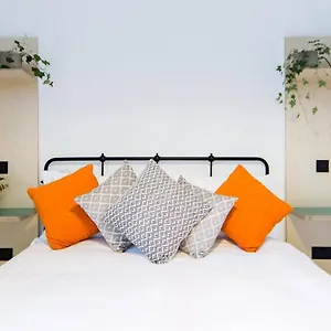 The Plywood Flat, Modern Style In A Traditional Tenement Apartment